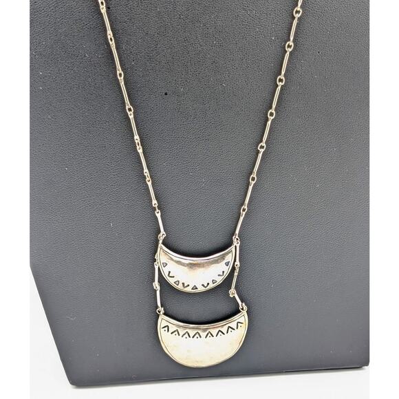 SILPADA Sterling Silver Half Moon Celestial Chic Pendant Long Bar Link Necklace - Picture 6 of 7